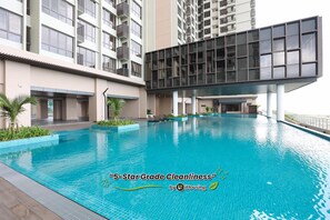 2 outdoor pools - Bali Deluxe Melaka By I Housing  (Malacca City)