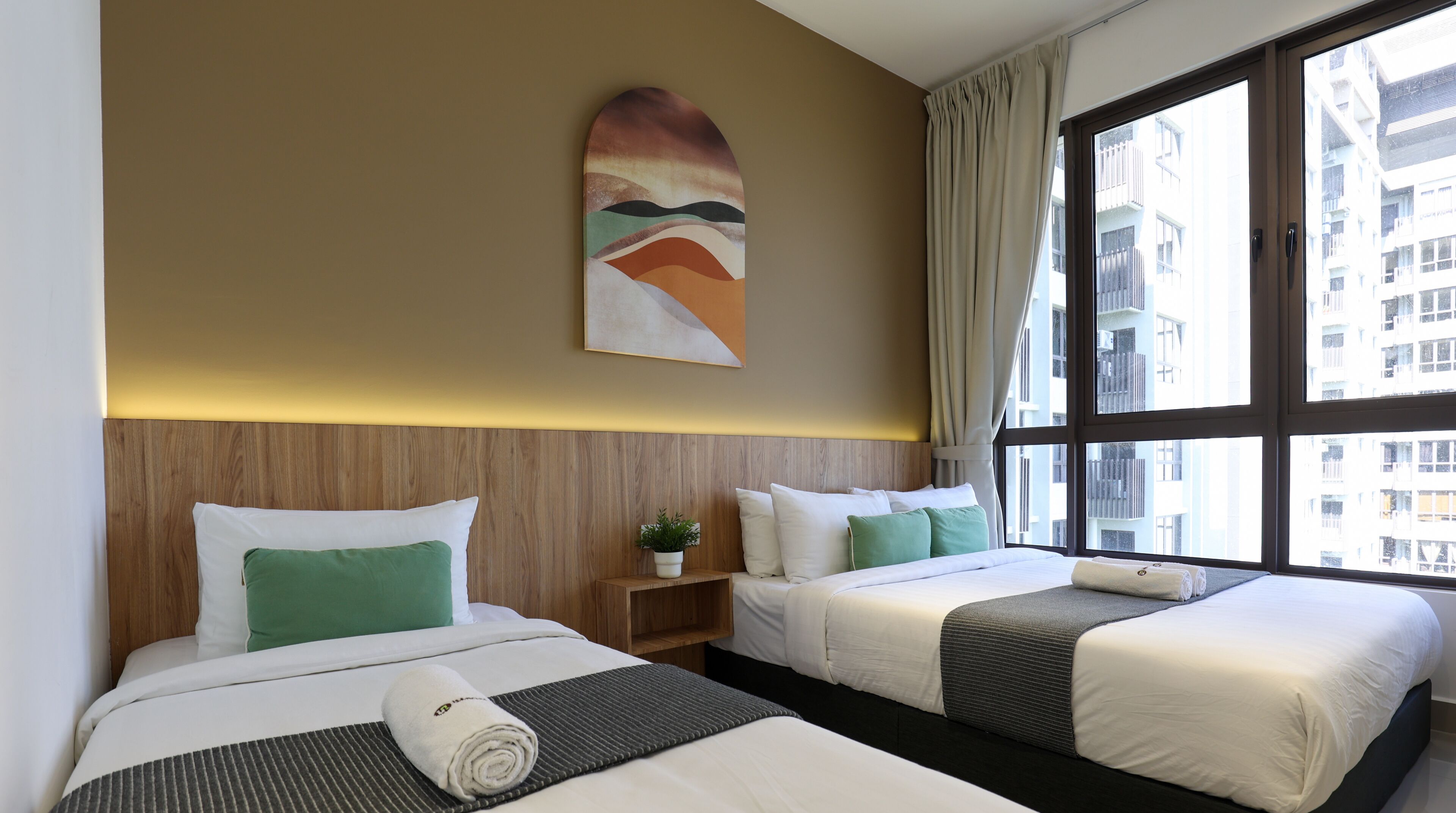 埃及棉床單、高級寢具、書桌、熨斗/熨衫板