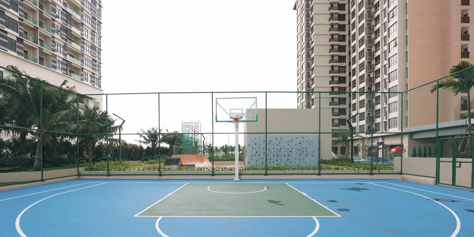 Sports facility