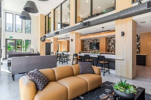 Interior - Dreamy Santa Clara 1BR w/ Pool, Gym & W/D, nr Costco, by Blueground (Santa Clara)