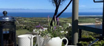 Luxe Coastal Retreat - Ocean Views, Golf Courses, Hot Springs & Winery Heaven
