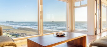 Beautiful Ocean Oasis