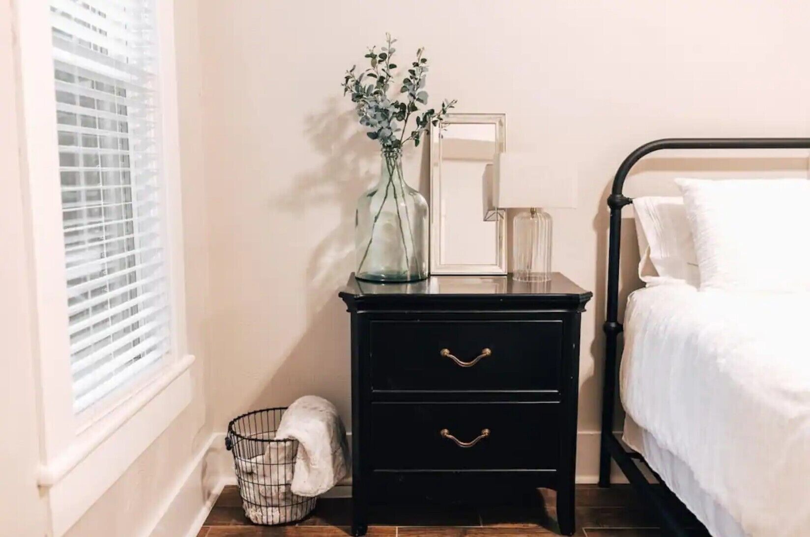 4 chambres, fer et planche à repasser, Wi-Fi gratuit, draps fournis