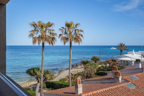 Beach Penthouse with amazing views and terrace