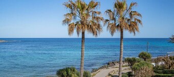 Beach Penthouse with amazing views and terrace