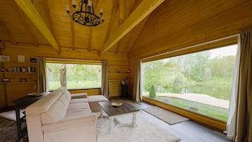 Exclusive Chalet | Living area | 32-inch LED TV with satellite channels, TV