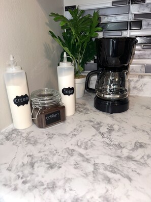 Kahvia ja/tai kahvinkeitin