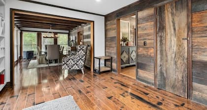 Scenic Country Cabin Stay · Pond + Hot Tub on Deck