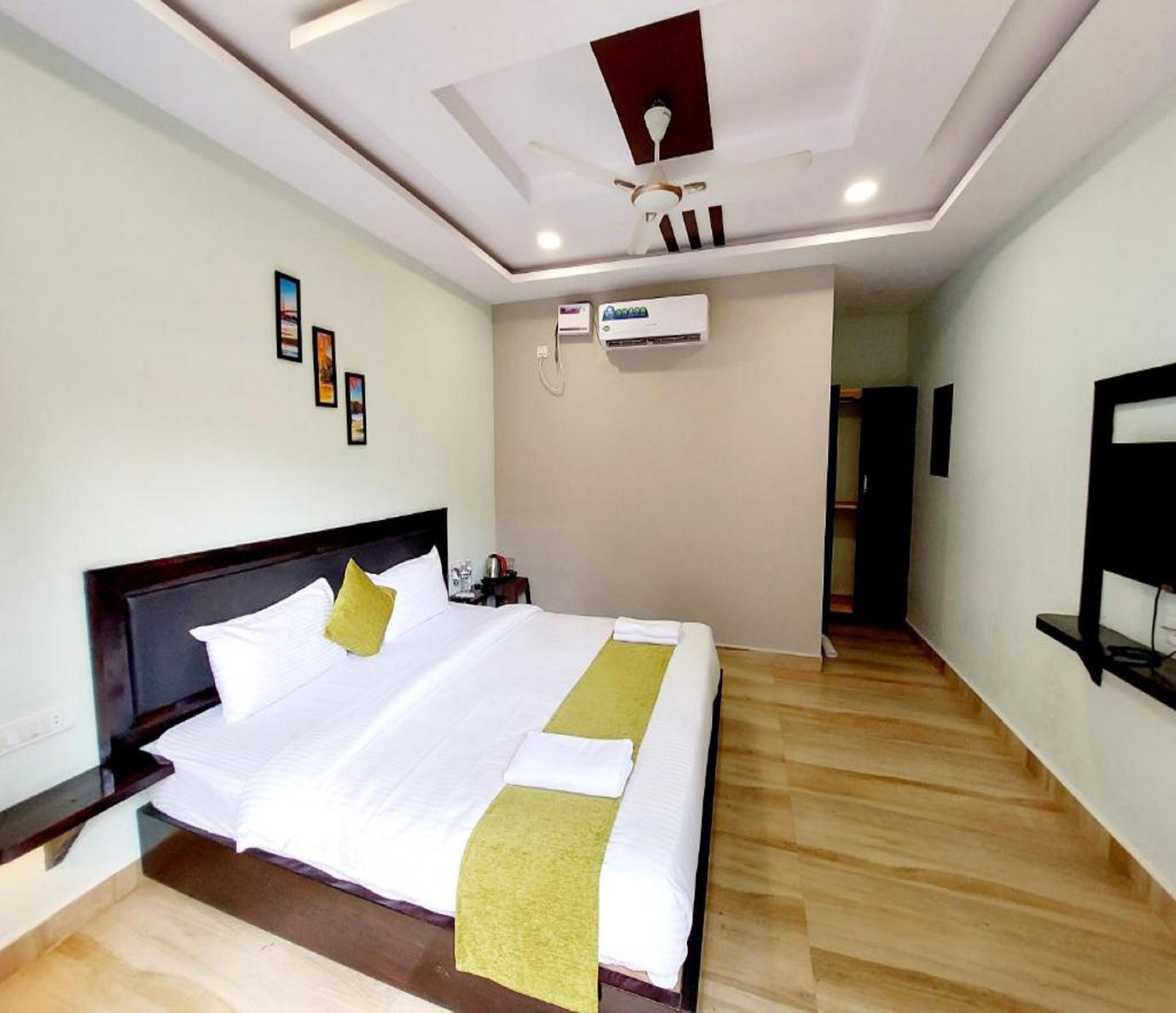 Superior Room | 1 bedroom, Egyptian cotton sheets, premium bedding, desk