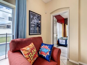 Smart TV, foosball - Single Level POOL Home/Themed Room by Disney (Davenport)