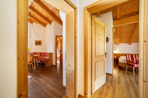 2 camere, Wi-Fi gratuito, lenzuola