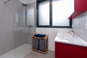 Tina y secadora de cabello 