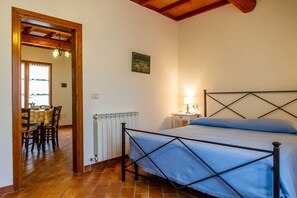 1 habitación, wifi gratis y ropa de cama
