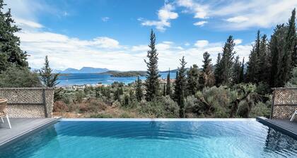 Villa 'Nidri Hills' with Sea View, Wi-Fi and Air Conditioning
