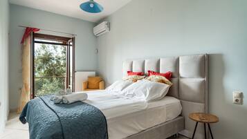 5 habitaciones, tabla de planchar con plancha y wifi gratis