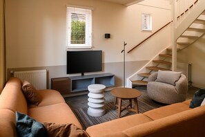 Smart-tv en een open haard