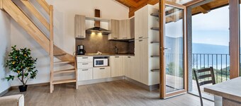 Apartment "Agriturismo Bocca Nevese Betulla" with Lake View, Garden & Wi-Fi