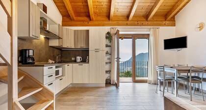 Apartment "Agriturismo Bocca Nevese Betulla" with Lake View, Garden & Wi-Fi