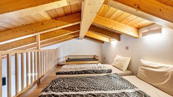 1 chambre, fer et planche Ă repasser, Wi-Fi gratuit, draps fournis