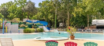 Mobile Home '8 Personnes' with Shared Pool and Private Terrace