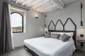 1 bedroom, free WiFi, bed sheets - Holiday Apartment "Suite Fattoressa" with Shared Pool and Wi-Fi (San Gimignano)
