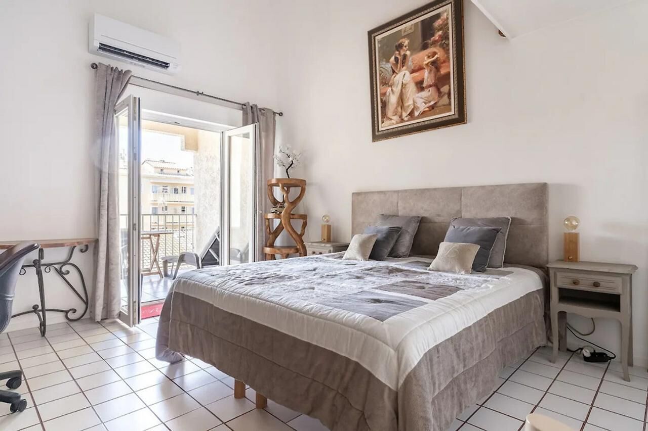 3 chambres, fer et planche à repasser, Wi-Fi gratuit, draps fournis