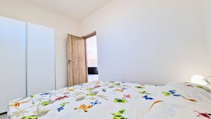 2 bedrooms, free WiFi, bed sheets