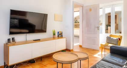Can Jaume B Apartment, Central Location in Artà