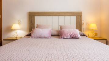 4 habitaciones, tabla de planchar con plancha y wifi gratis