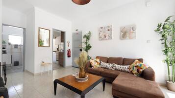 Televisión, chimenea