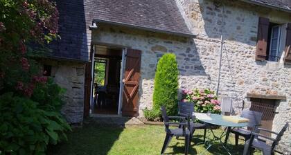 Maison périgourdine familiale proche sites préhistoriques