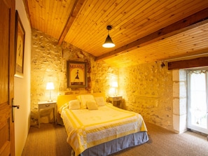 3 bedrooms, free WiFi - Charming stone house with private heated pool (Mareuil en Périgord)