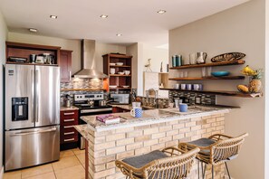 Fridge, microwave, oven, stovetop - Naxos 22, amazing Ocean Views Condo Close to the Beach (Playa Langosta)