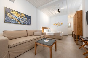Comfort Twin Room, Multiple Beds | Desk, soundproofing, free WiFi, bed sheets - Soil Amorgos  (Amorgos)