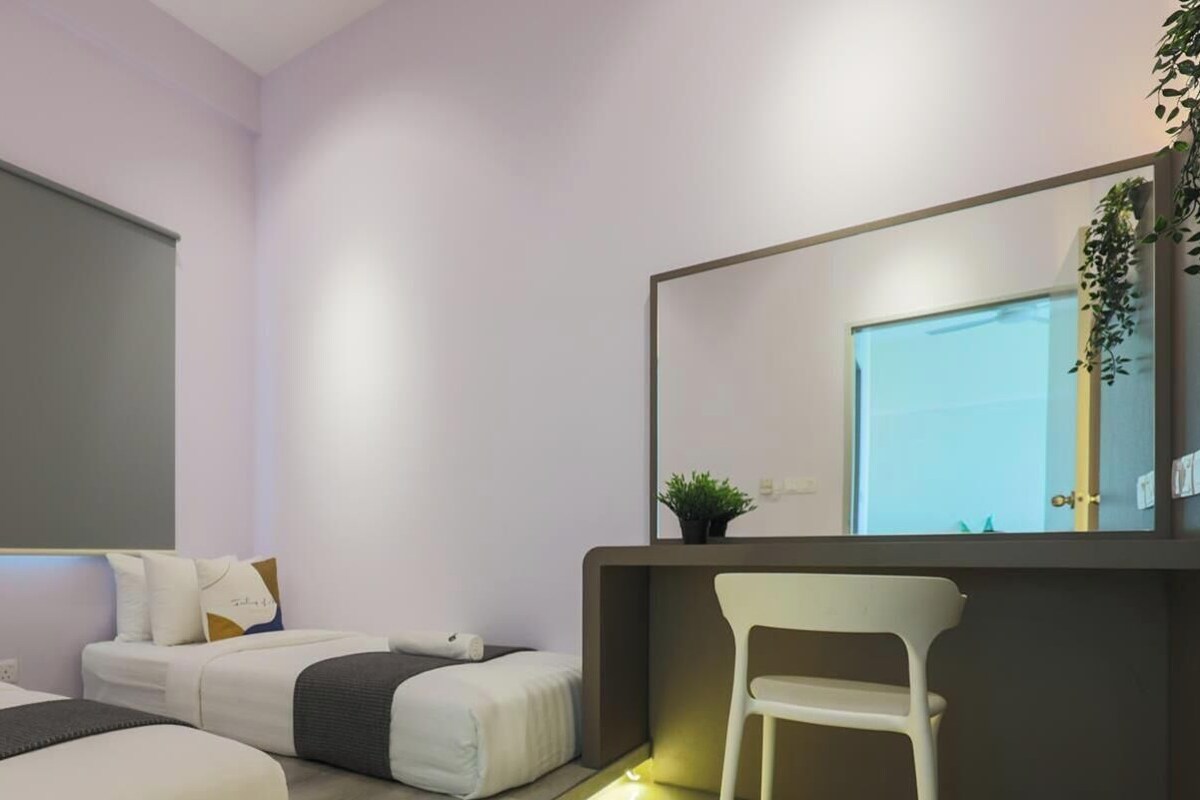 Exclusief appartement | Lakens van Egyptisch katoen, luxe beddengoed, een bureau