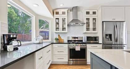 Eagle ID Getaway | 4 bed 3 bath | Fully renovated