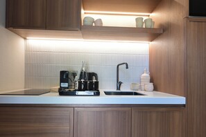 One Bedroom House | Cucina privata | Frigorifero, microonde, freezer