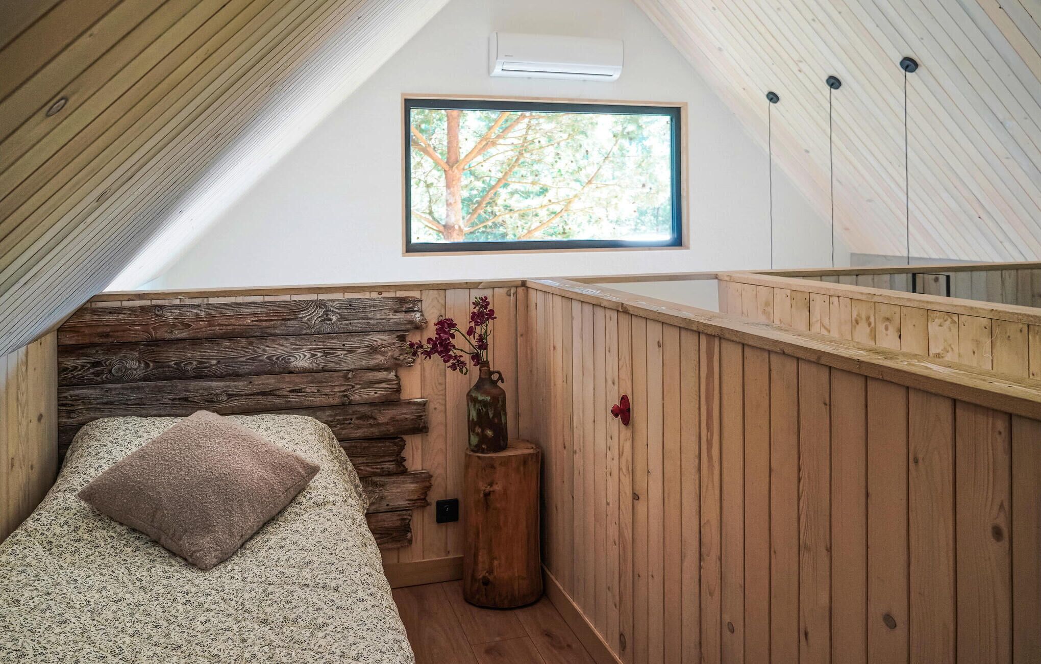 1 室のベッドルーム、WiFi (無料)、ベッドシーツ