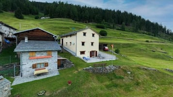 Esterni