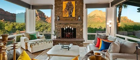 TV, fireplace