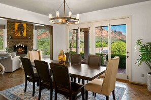 Dining - Stunning Luxury Paradise with Views, Pool and Hot (Sedona)