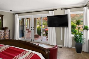 4 bedrooms, iron/ironing board, free WiFi, bed sheets - Stunning Luxury Paradise with Views, Pool and Hot (Sedona)