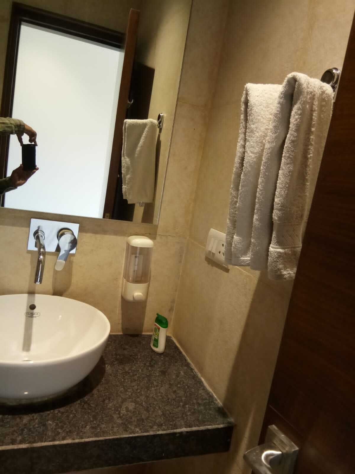 Foto - UDS Villa - Next to VFS, Walking to Connaught Place