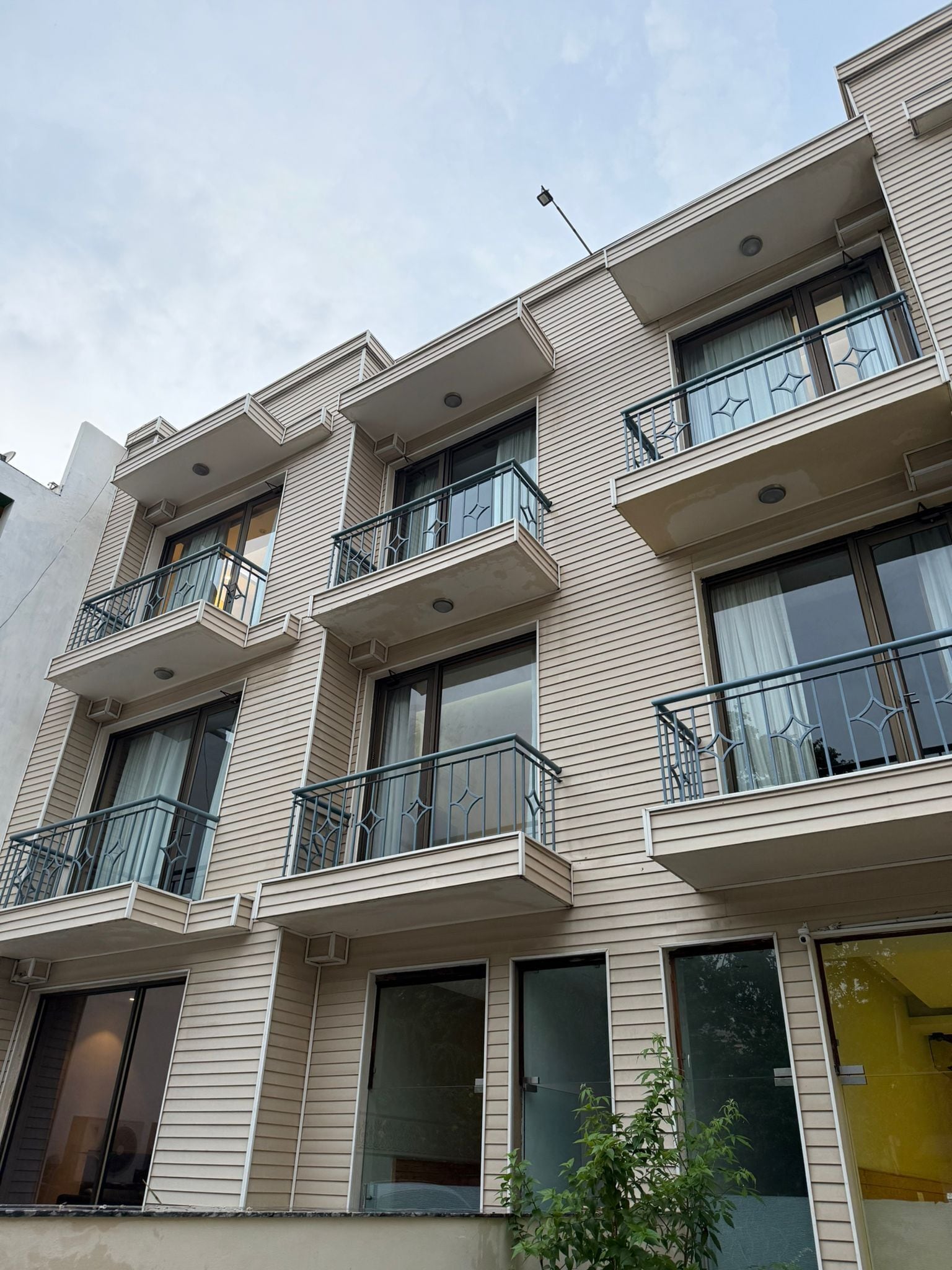 Photo - UDS Villa Scandinavian - Next to VFS, Walking to Connaught Place