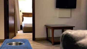 Premium bedding, minibar, in-room safe, desk
