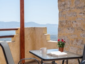Dr.Villa1 | Terrace/patio - Draganigo Luxury Stone Houses (Gortyna)