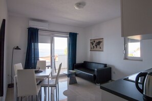 TV - Villa Stipe (Jesenice)