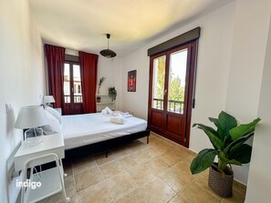 2 間睡房、熨斗/熨衫板、免費 Wi-Fi、床單