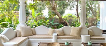 VILLA LOU GOA Heritage Portuguese House built 1903 with Private Pool