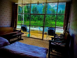 Deluxe Double Room | Mountain view
